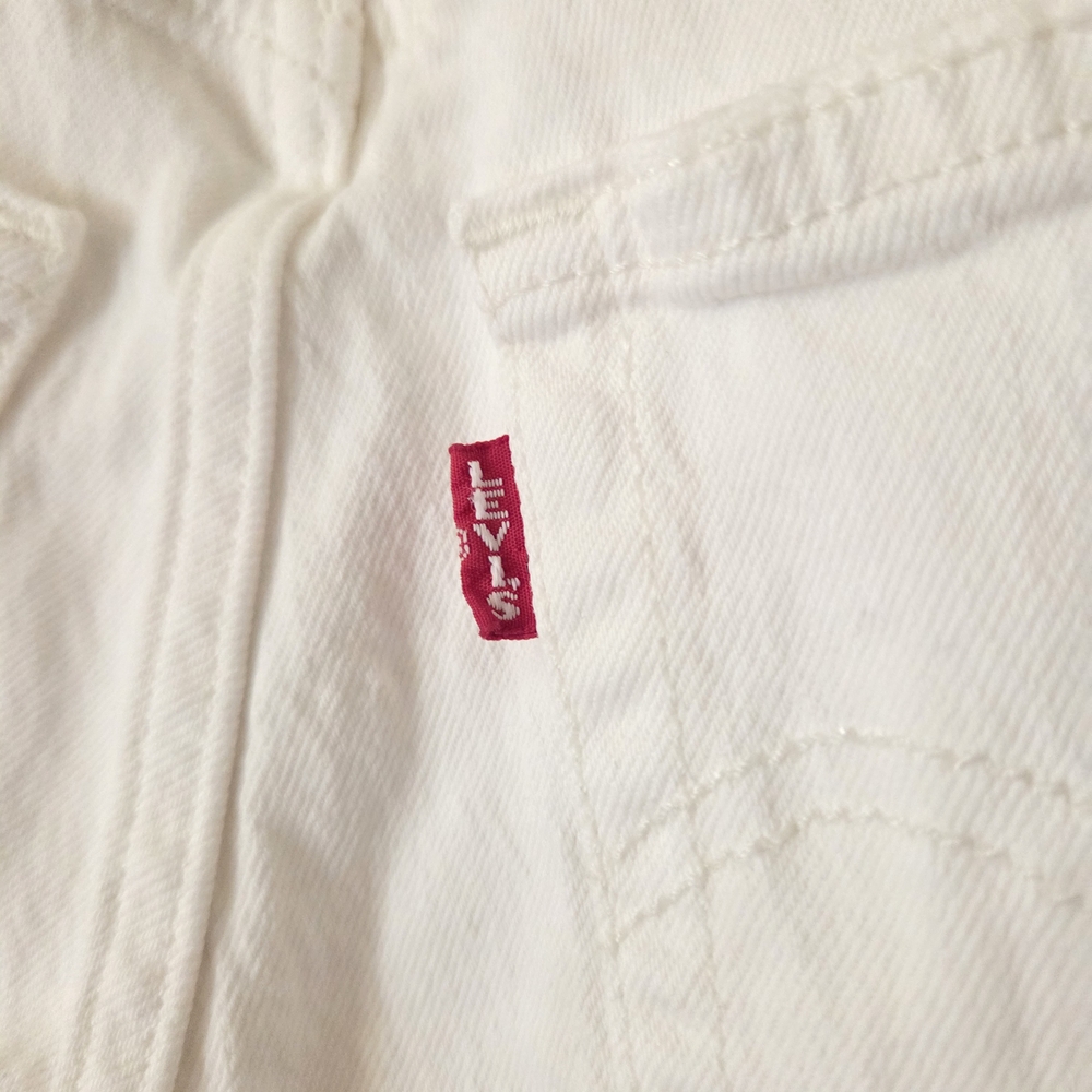 lEVI'S White Jeans - Picture 6 of 13